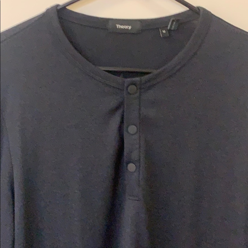 Theory long sleeve 3 button shirt - Picture 2 of 2
